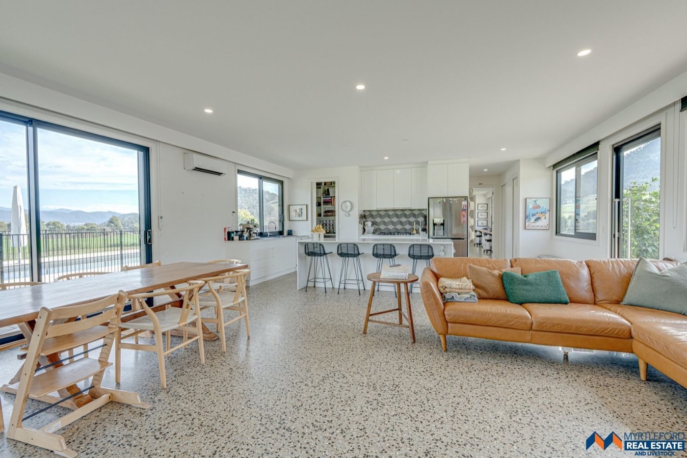 Real Estate still 3