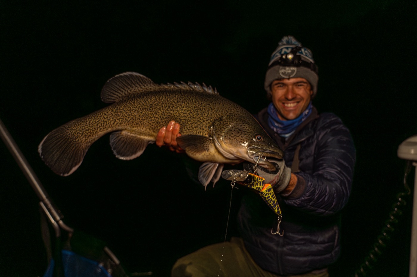 Social Fishing still 36